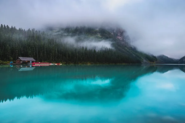 Lake Louise Cabin — Stock fotografie