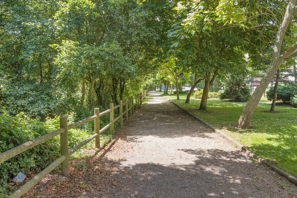 Fernando Şekilde Park Burgo Şehir Treyb Nehri Boyunca — Stok fotoğraf