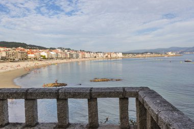 Silgar plaj ve Sanxenxo turistik Köyü sahil