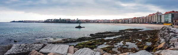 Silgar plaj ve Sanenxo denize sıfır — Stok fotoğraf