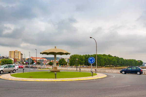 Rond Point Parapluie Sur Temple Rue Village Cambre Ville — Photo