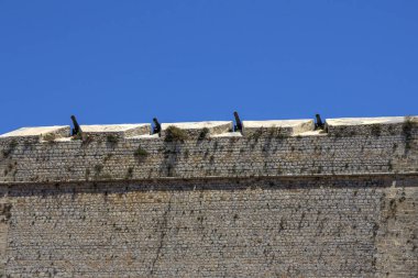 Ibiza eski şehir eski duvarlarda kanunları