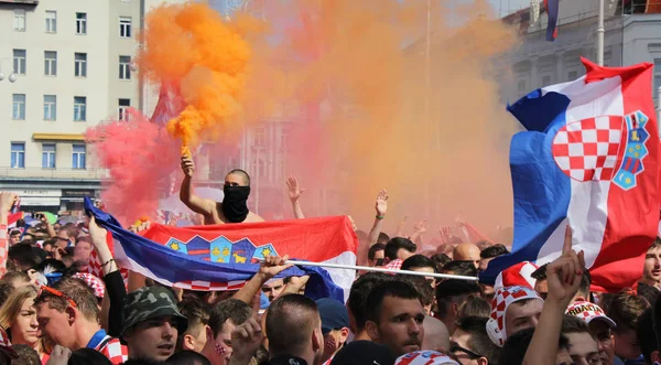Zagreb Croatia July Croatian Football Fans Ban Jelacic Square Watching — Stock Photo, Image