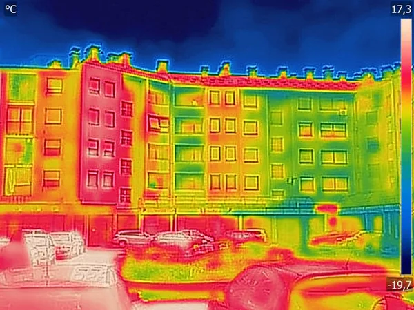 Detectar Pérdida Calor Fuera Del Edificio Utilizando Camer Térmico Infrarrojo — Foto de Stock