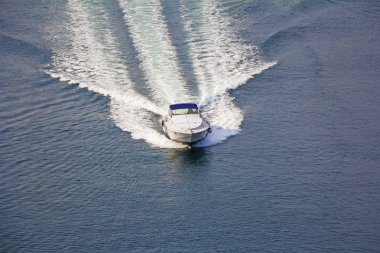 Denizde hava görünümünü Lüks Motorlu tekne