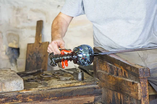 Glasarbeiter Fertigt Glasskulpturen Glasfabrik Murano Venedig Italien — Stockfoto