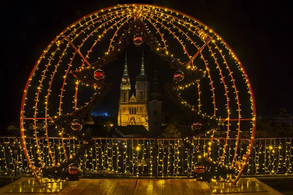 Advent Zagrzebiu Noc Panorama Zagreb Katedry Czasie Adwentu Boże Narodzenie — Zdjęcie stockowe