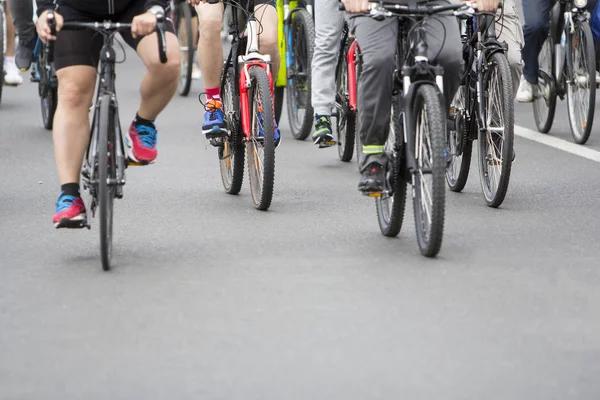 Radfahrergruppe Beim Radrennen Auf Der Straße — Stockfoto