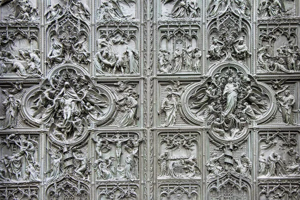 Detail Bronze Bas Reliefs Pieta Scene Bas Relief Milan Cathedral — Stock Photo, Image