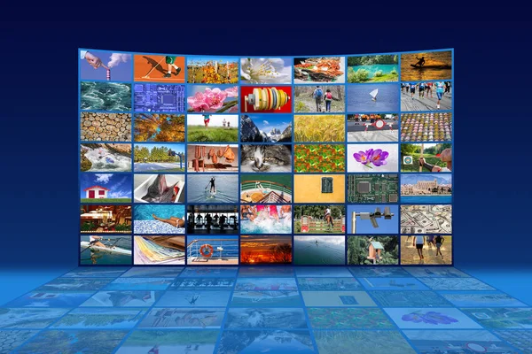 Big Multimedia Video Wall Widescreen Web Streaming Media — Stock Photo, Image