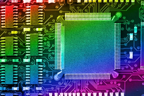 Pcb 印刷电路板 配有多种电气元件 — 图库照片