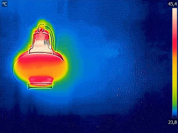Тепловое Изображение Зажженная Классическая Лампа Волне — стоковое фото
