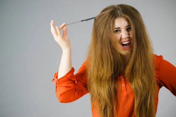 Funny Teenage Woman Having Problem Tangled Tousled Hair Haircare Problems — Stock Photo, Image