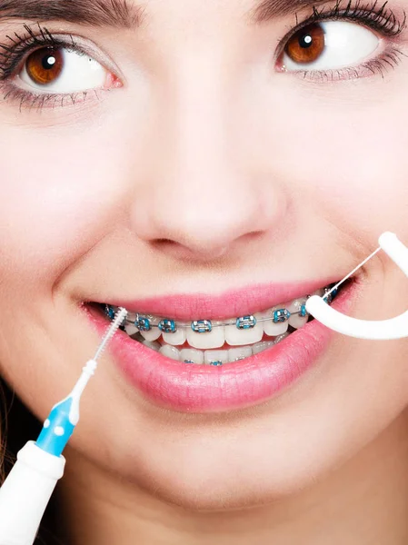 Oral Hygiene Concept Woman Braces Cleaning Teeth Toothbrush Dental Floss — Stock Photo, Image