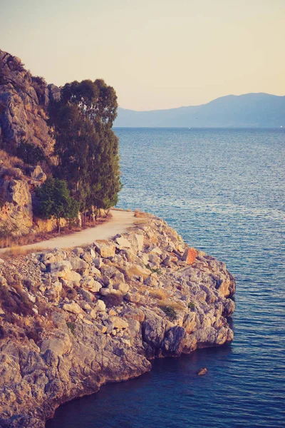 Griekse Zee Rotsachtige Kustlijn Zeegezicht Griekenland Europa — Stockfoto