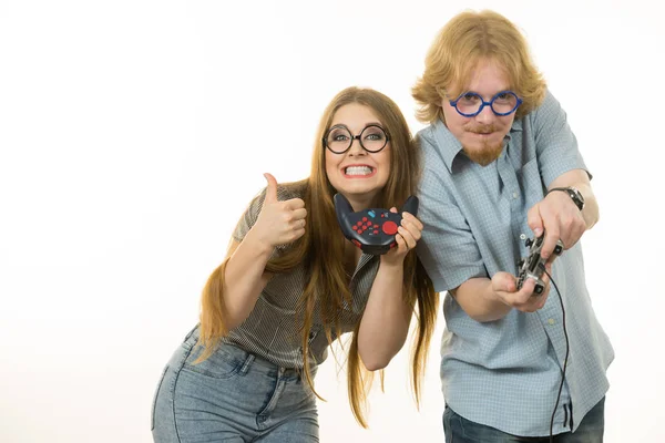 Muito Emocional Casal Desfrutando Tempo Lazer Jogando Jogos Vídeo Juntos — Fotografia de Stock