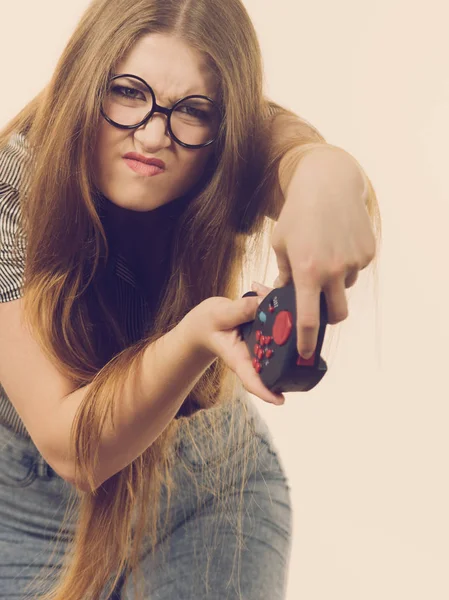 비디오 콘솔을 정서적 여성이 게임에 있습니다 게이머 — 스톡 사진