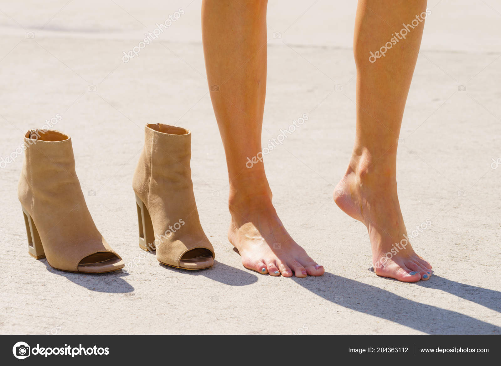 barefoot high heels
