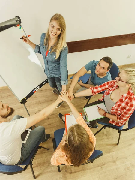 Réunion Collaboration Équipe Concept Démarrage Diversité Masculine Féminine Jeunes Étudiants — Photo