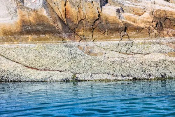 Tiro Minimalista Parede Pedra Água Beleza Conceito Natureza — Fotografia de Stock