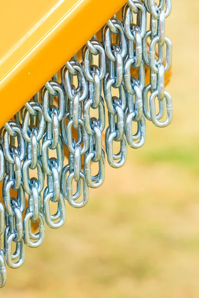 Abstract Metal Concept Detailed Closeup Lot Silver Chains Yellow Agriculture — Stock Photo, Image