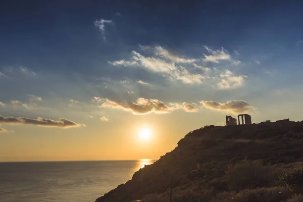 Görögország Cape Sounion Romjai Ókori Poszeidón Görög Isten Tenger Naplemente — Stock Fotó