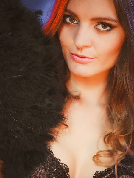 Mujer Belleza Mujer Cara Ojos Maquillaje Celebración Carnaval Pluma Ventilador — Foto de Stock