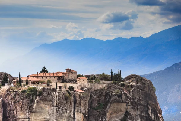 Mosteiro Santíssima Trindade Penhasco Destinos Gregos Mosteiros Meteora Grécia Kalambaka — Fotografia de Stock