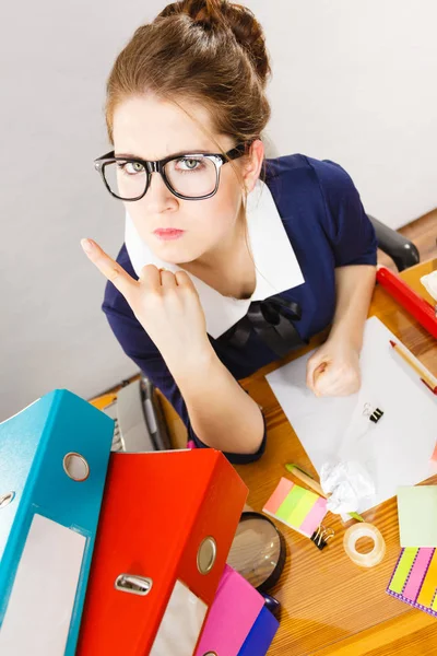 Mobbing Arbeitsplatz Schlechtes Arbeitsverhältnis Wütend Wütende Boshafte Geschäftsfrau Die Wütend — Stockfoto