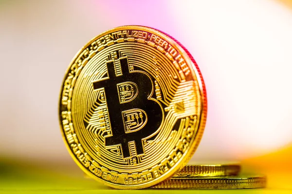 Şifreli Para Olarak Bitcoin Sanal Internet Parası Çevrimiçi Bankacılık Alışveriş — Stok fotoğraf