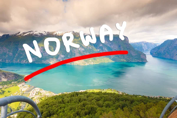 Toerisme Vakantie Reizen Fantastisch Uitzicht Het Landschap Van Fjord Aurland — Stockfoto