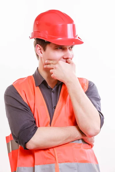 工作和工作概念 年轻帅气微笑工人穿安全背心及安全帽 修理工检查器上白色孤立 — 图库照片