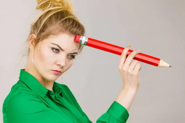 Pensamiento Confuso Persona Busca Una Solución Pensativa Estudiante Reflexiva Mujer — Foto de Stock