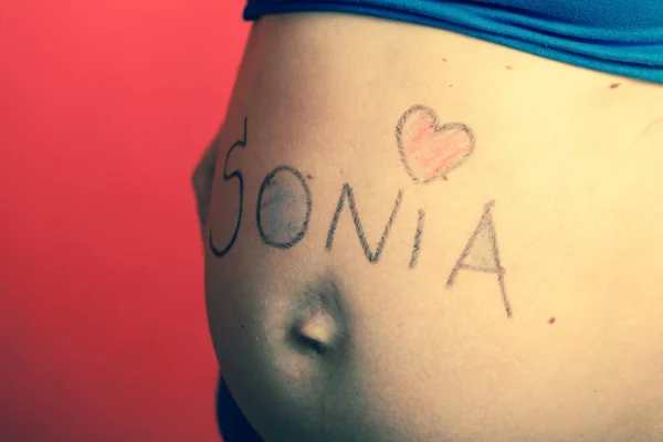 Föräldraskap Väntar Baby Koncept Gravid Kvinna Stor Mage Med Sonia — Stockfoto