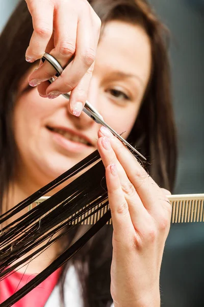 Professional Hair Styling Trimming Split Ends Concept Hairdresser Cutting Woman — Stock Photo, Image