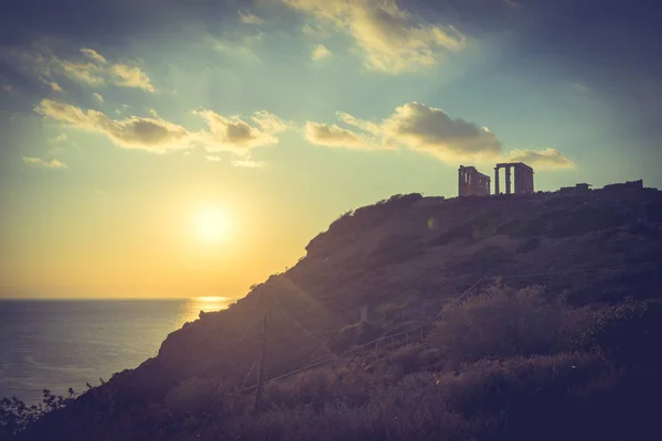 Görögország Cape Sounion Romjai Ókori Poszeidón Görög Isten Tenger Naplemente — Stock Fotó