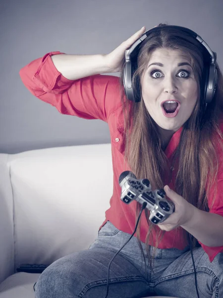 Nerd Geek Young Adult Women Playing Video Console Holding Game — Stock Photo, Image
