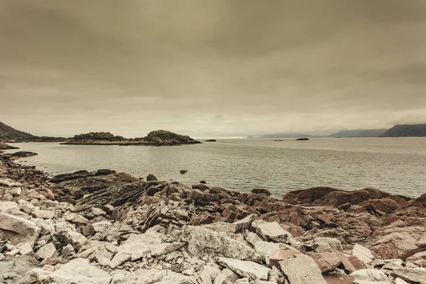 Havslandskap Med Holmar Bland Vattnen Vjestfjord Lofoten Öar Henningsvaer Region — Stockfoto