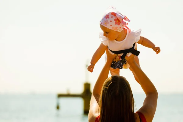 Summer Family Recreation Concept Mother Holding Playing Little Baby Beach — Stock Photo, Image