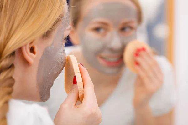 Beauty Procedures Spa Skin Care Concept Young Woman Looking Mirror — Stock Photo, Image