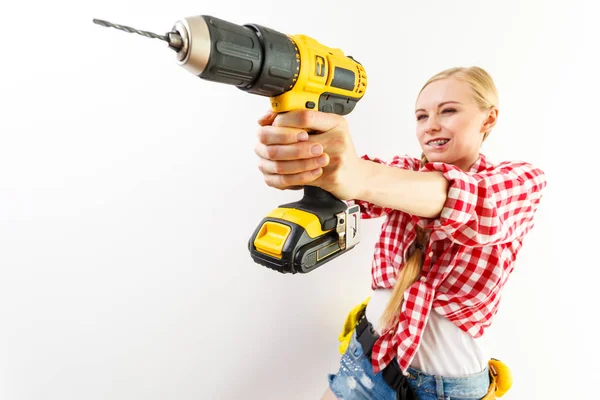 Jovem Determinada Mulher Usando Broca Fazendo Renovação Casa Trabalhadora Construção — Fotografia de Stock