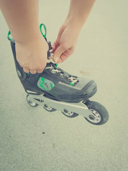 Unrecognizable Woman Putting Roller Skates Female Being Sporty Having Fun — Stock Photo, Image