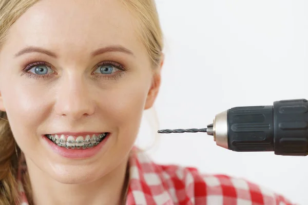Funny Teenage Woman Wearing Teeth Braces Holding Drill Take Brace — Stock Photo, Image