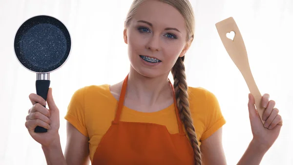 Happy Cheerful Young Woman Wearing Apron Holding Small Cooking Pan — Stock Photo, Image