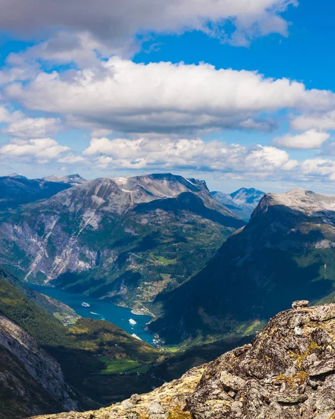 Turismo Vacanze Viaggi Fantastica Vista Sul Geirangerfjord Montagne Paesaggio Dal — Foto Stock