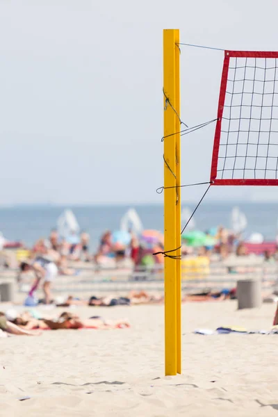 Spor Sırasında Yaz Fikirleri Kavramı Voleybol Net Kum Plajındaki Güneşli — Stok fotoğraf
