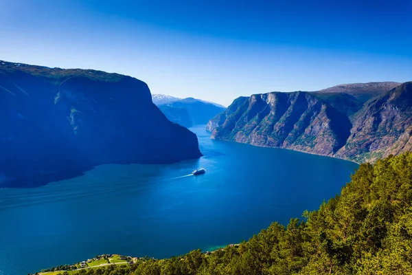 Aurlandsfjord Fiyort Manzara Norveç Skandinavya Ulusal Turizm Yol Aurlandsfjelle — Stok fotoğraf