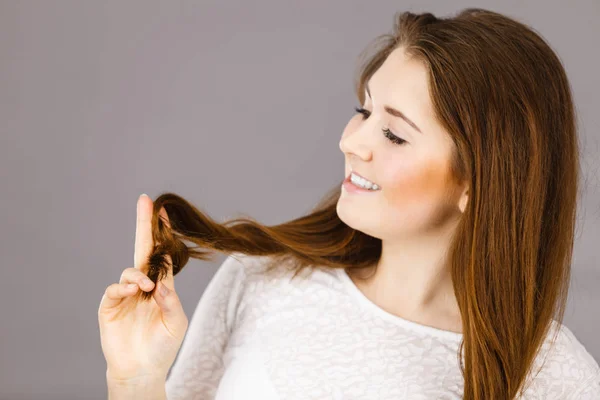 Haircare Morning Hairstyling Concept Happy Woman Brushing Her Long Dark — Stock Photo, Image