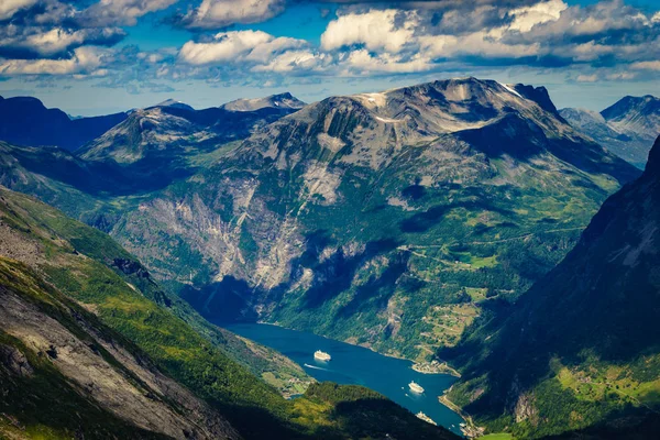 Fjord Geiranger tól Dalsnibba Viewpoint, Norvégia — Stock Fotó