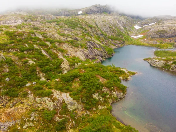 Lacs en montagne Norvège — Photo